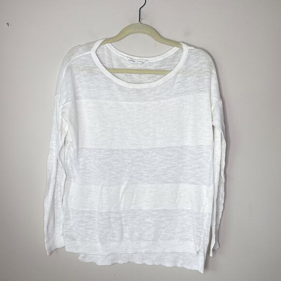 Athleta Sunrise Sweater in Bright White Size Medium Lightweight Summer Beachy - Picture 3 of 8